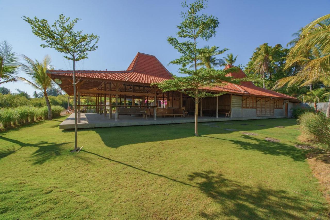 Mangroove Bay Boutique Hostel Banyuwedang Exterior foto