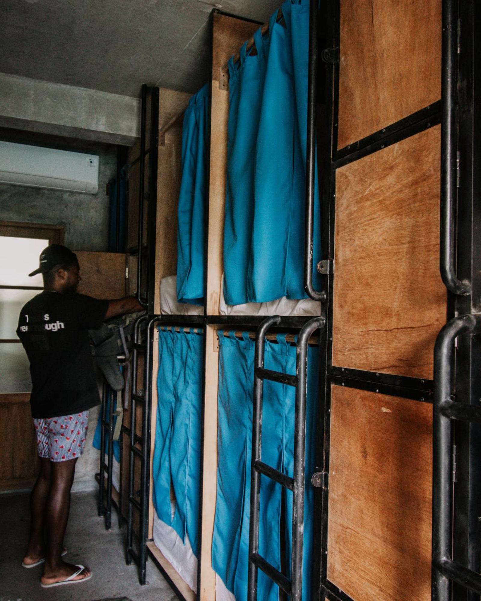 Mangroove Bay Boutique Hostel Banyuwedang Cameră foto